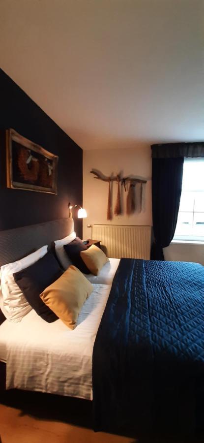 Bed & Breakfast De Kienstee Schoondijke Exteriör bild